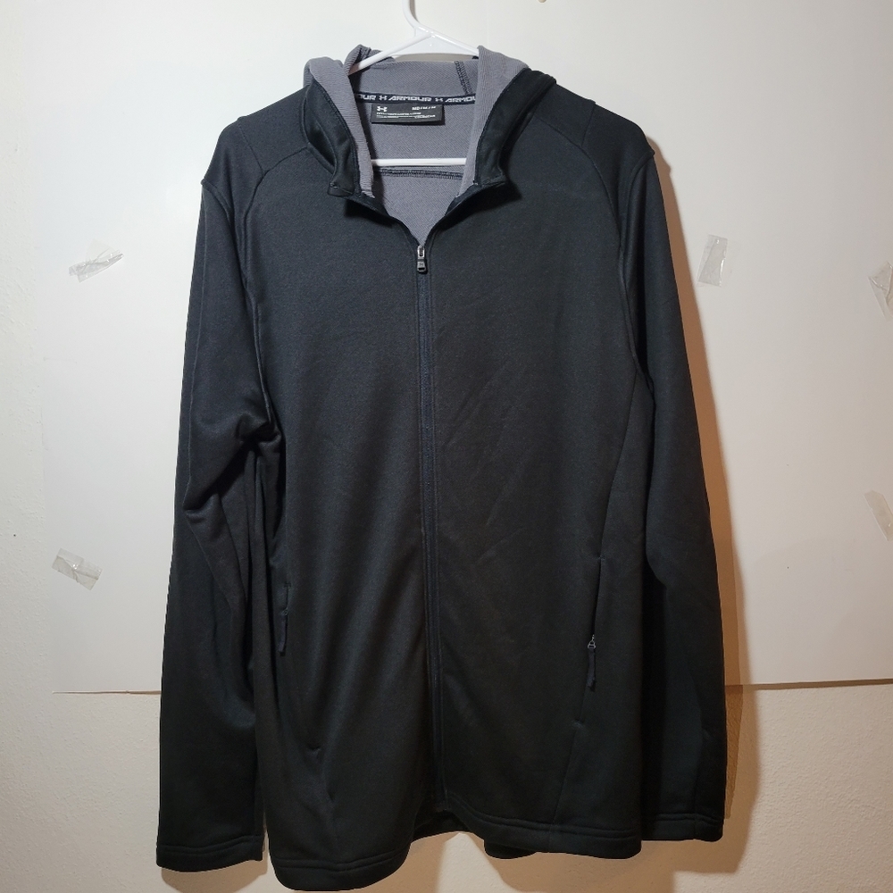 Men's under armour fitted coldgear jacket size med black and gray Light weight